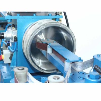 Buen precio El doble de acero inoxidable automático de la máquina pulidora de los utensilios va a externo interno en línea