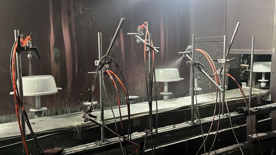 Cadena de producción automática del Utensilios de cocina de la capa del color máquina para la fabricación de aluminio del utensilio