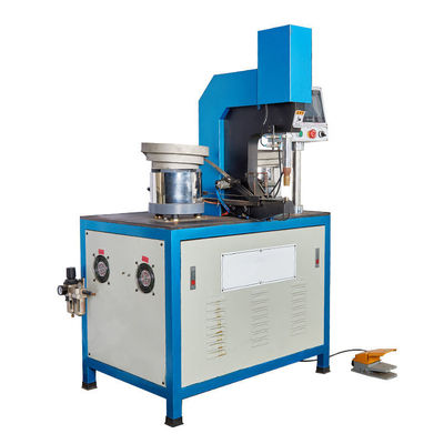 Máquina automática de remachamiento de utensilios de cocina de aluminio Prensa hidráulica Tipo de utensilios de cocina