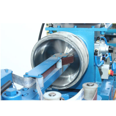 Máquina pulidora de la dureza del artículos de cocina de la capa doble dos de la estación de la correa automática de alta resistencia y alta del abrasivo
