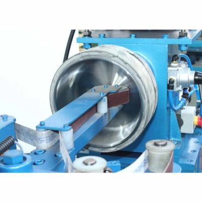 El doble de acero inoxidable automático de la máquina pulidora de los utensilios va a externo interno