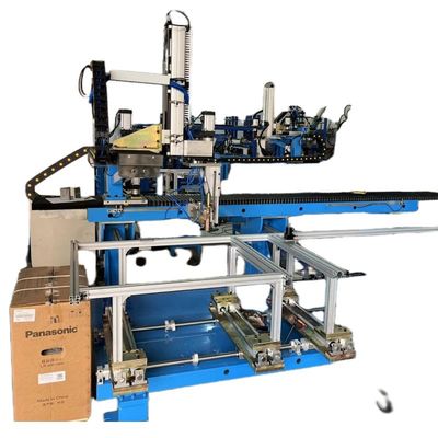 Máquina especial de soldadura CNC para el borde interior del panel