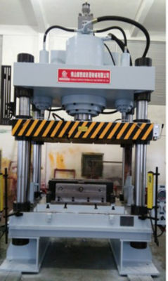 Prensa hidráulica especial para el prensado en caliente y la formación por hundimiento de perfiles de aluminio de aviación