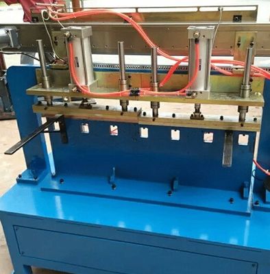 Buen precio Máquina de soldadura automática especial para el empalme plano de chapa metálica industrial en línea