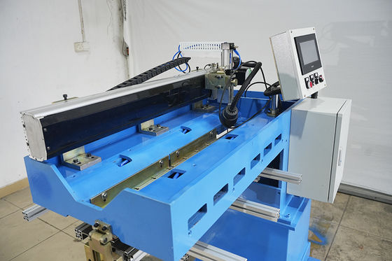 Máquina de soldadura de arco de argón de costura recta de material de aleación resistente a la corrosión totalmente automática