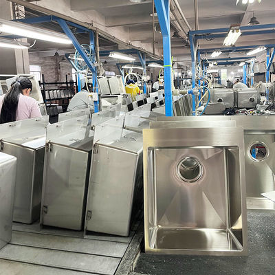 Buen precio Conjunto completo multifuncional de equipos de producción de fregaderos comerciales en línea