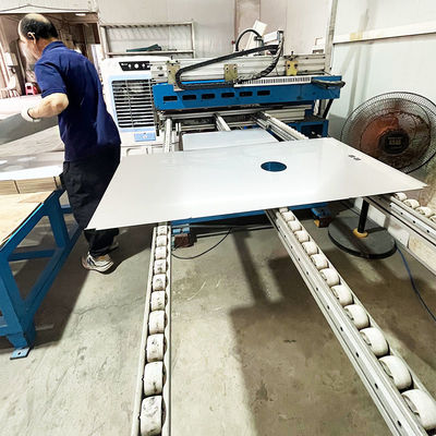 Buen precio Máquina de soldadura con costura recta de acero inoxidable de paneles metálicos de alto rendimiento para materiales finos y gruesos en línea