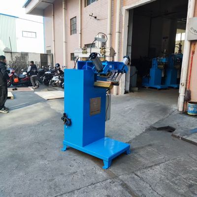 Eficiencia con la máquina de soldadura CNC de múltiples especificaciones para filé de fregadero de acero inoxidable