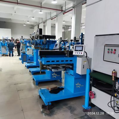 Máquina de soldadura de material de empalme CNC para el fregadero de acero inoxidable de cocina