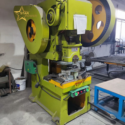 Máquina de flexión por perforación para la producción y procesamiento de lavabos de cocina