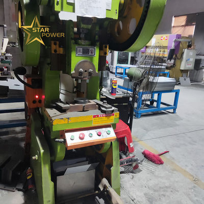 Máquina de flexión por perforación para la producción y procesamiento de lavabos de cocina