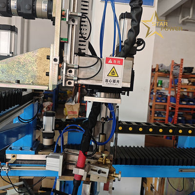 Máquina de utensilios de cocina con sistema de control CNC avanzado