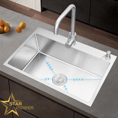 Aplicaciones de cocina de fregadero de mano de acero inoxidable de calibre múltiple
