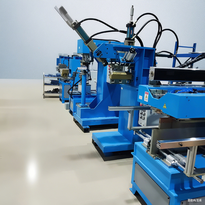 Máquina de soldadura de precisión CNC de 4 ejes (Especializada en el borde interior del panel)