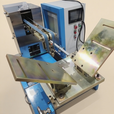 Máquina automática de soldadura y prensado de costuras metálicas de doble mesa