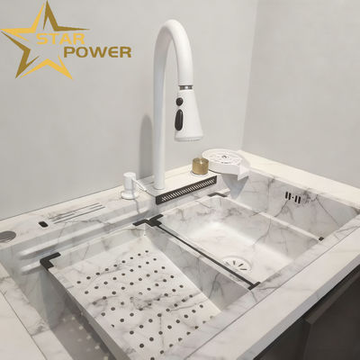 Buen precio Fregadero de cocina comercial hecho a mano, duradero, de acero inoxidable, de doble tazón, con material de grado alimenticio 304/316 en línea