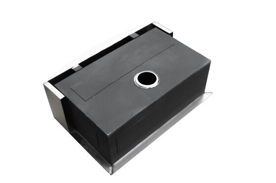 Halla de acero inoxidable 304 de la granja con amortiguación del sonido y diseño frontal del delantal curvado